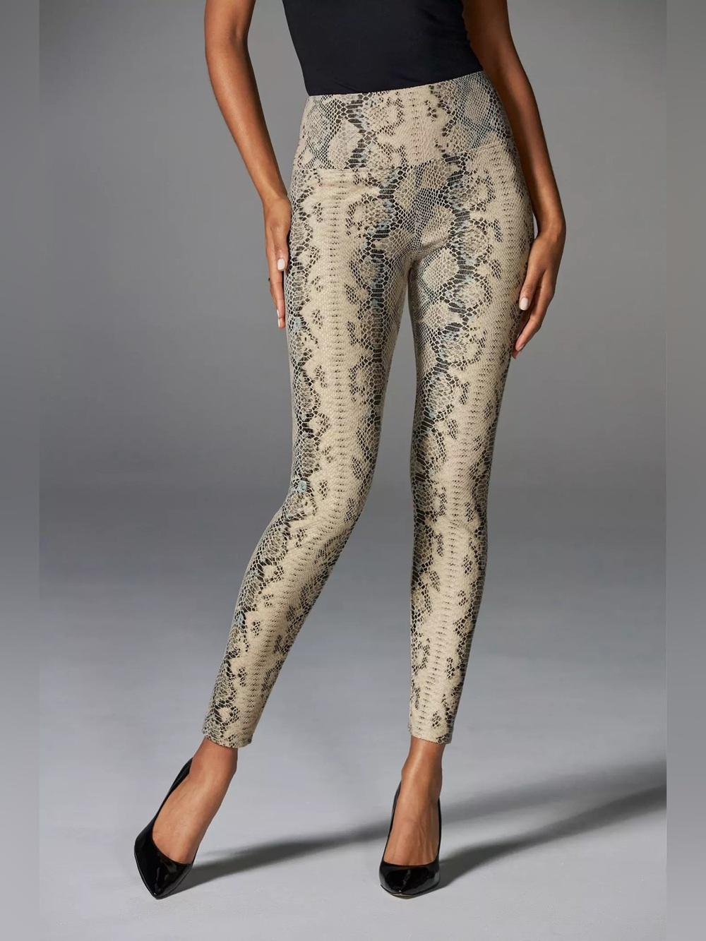 NEWโ Boston Proper Off White Snake Faux Leather Legging Medium Quiet Luxury